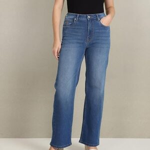 Mid-rise waist
